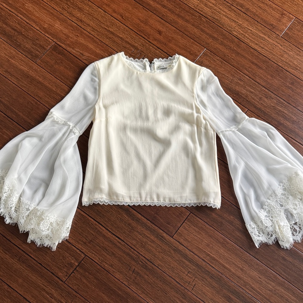Alice + Olivia Ivory Lace-Trim Bell Sleeve Blouse
